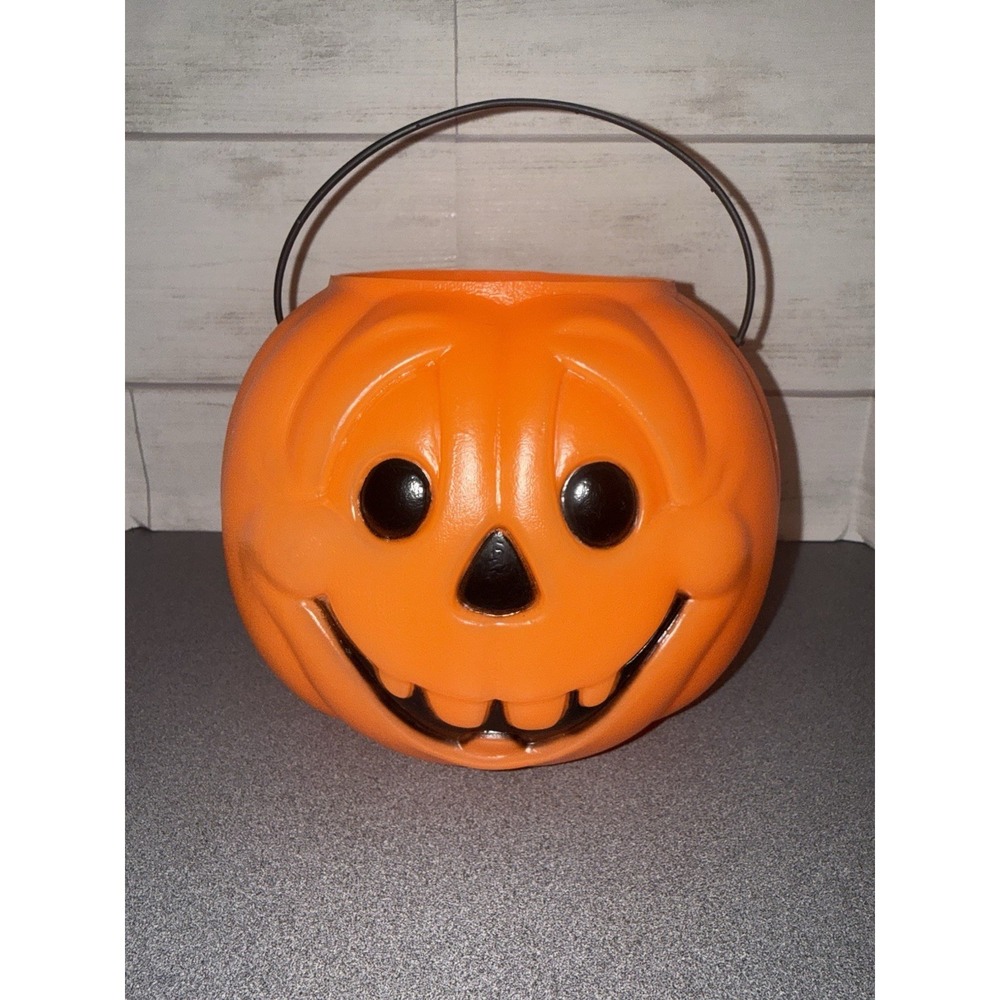 VTG Halloween Jack-O-Lantern Blow Mold Candy Pail Bucket General Foam Plastics‎